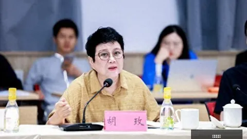 杰伦携手塔图姆9载辉煌，生涯紧密相连纪念时刻